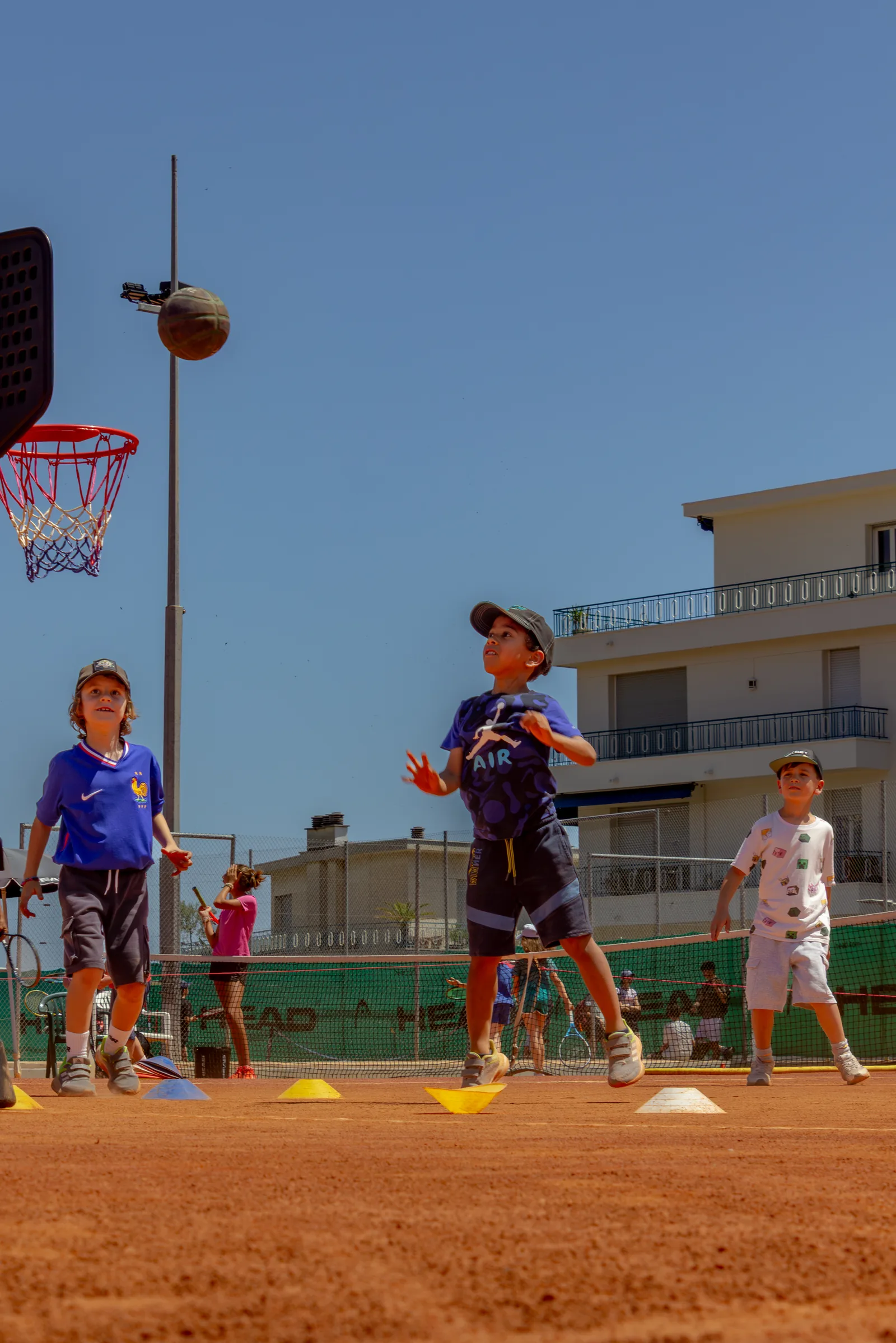 Kid's Club - activité basket sur le court